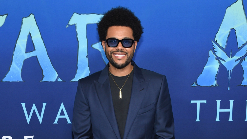 The Weeknd: Γιορτάζει με το video του «Is There Someone Else?» το ένα έτος του «Dawn FM»
