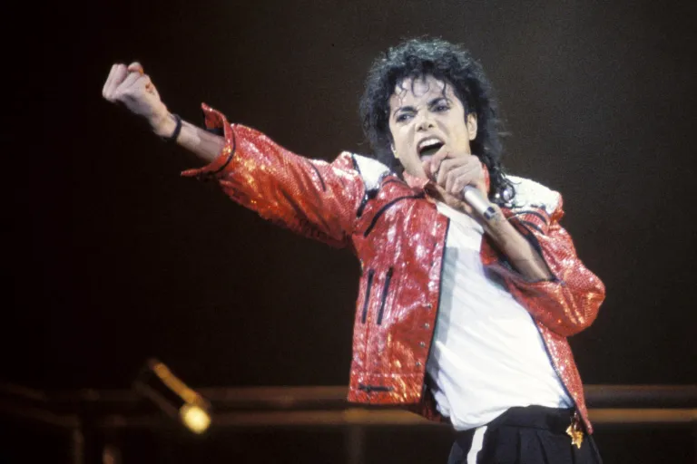 Michael Jackson: Η μητέρα του προσφεύγει στο δικαστήριο για την πώληση των δικαιωμάτων της μουσικής του
