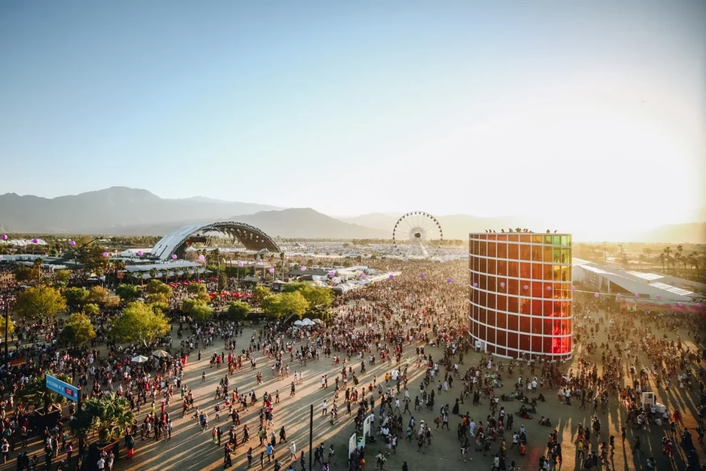 Το Coachella είναι μία γιορτή της μουσικής, της τέχνης και της κοινότητας